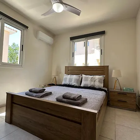 Appartement Majestic Gardens 10 Minutes From Airport *